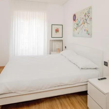 Casa Silinda By Comorooms Apartment *