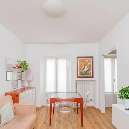 Casa Silinda By Comorooms