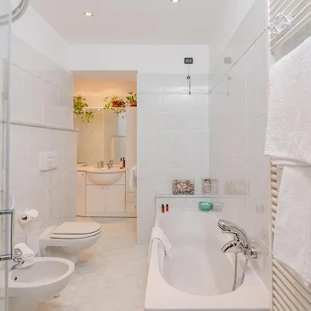 Casa Silinda By Comorooms Apartment *