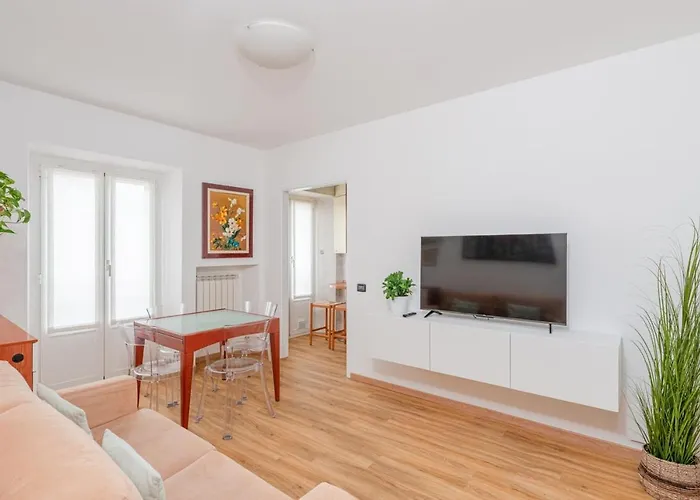 Casa Silinda By Comorooms