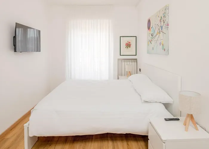 Casa Silinda By Comorooms דירה