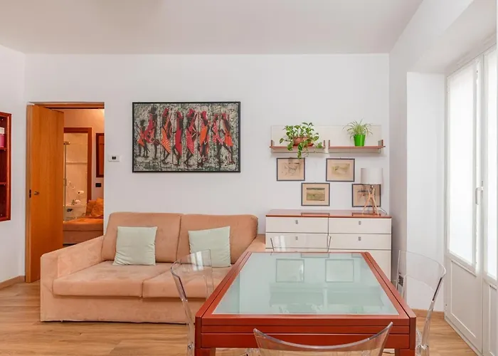 شقة Casa Silinda By Comorooms كومو